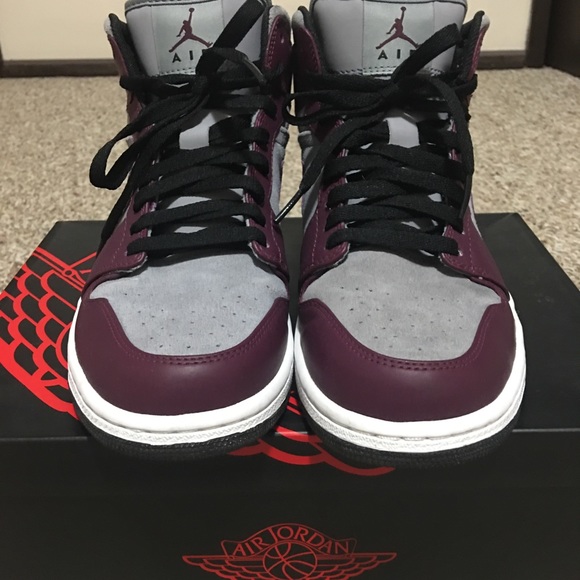 Jordan Other - Air Jordan 1 Phat Mid Bordeaux/Stealth